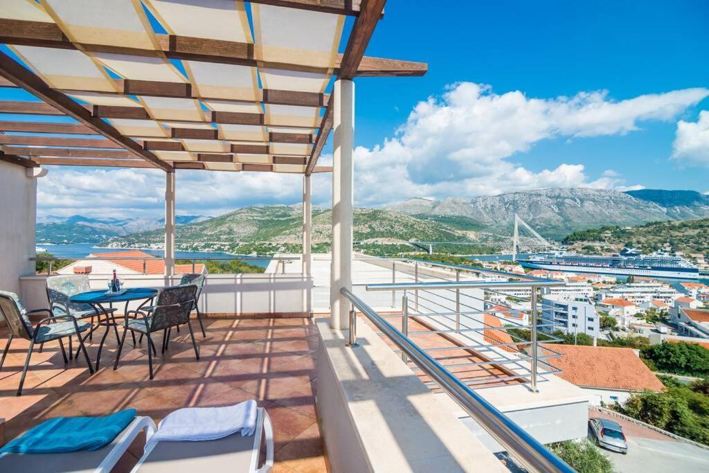 Modern Villa With Swimming Pool - Penthouse 杜布罗夫尼克 外观 照片
